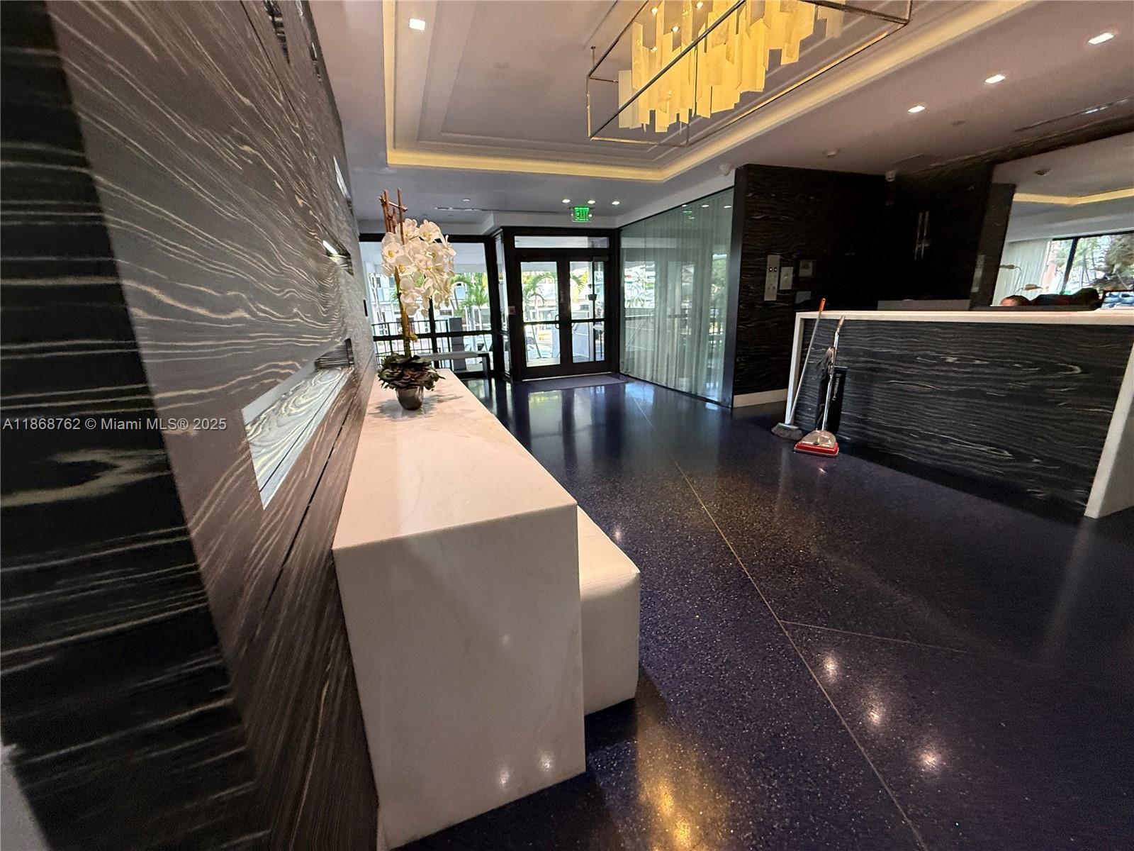 VENDOME PLACE CONDO - Residential Lease