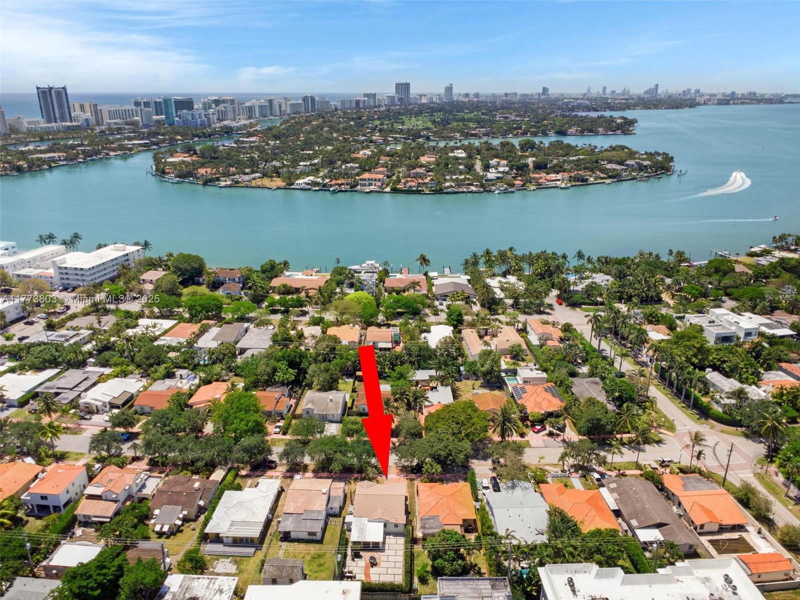1185 Biarritz Dr