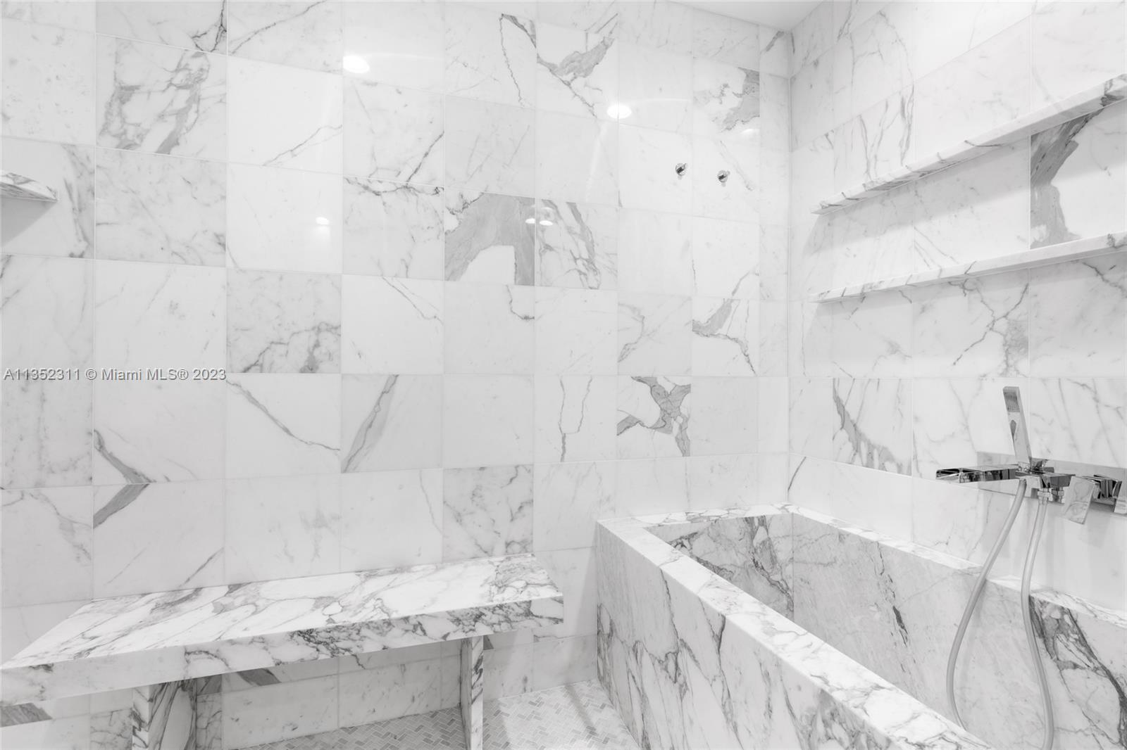 EASTERN SHORES - Residential