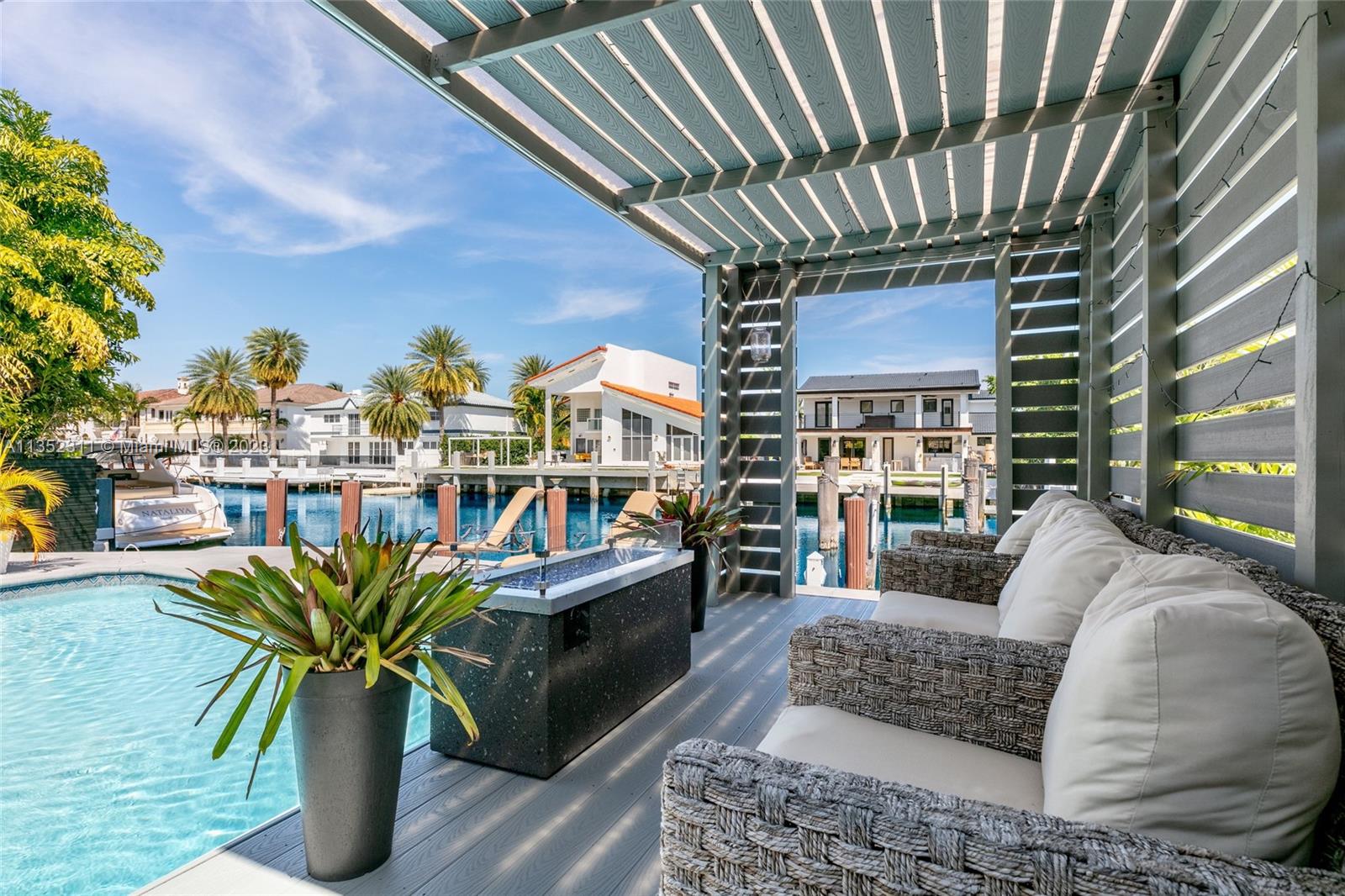 EASTERN SHORES - Residential