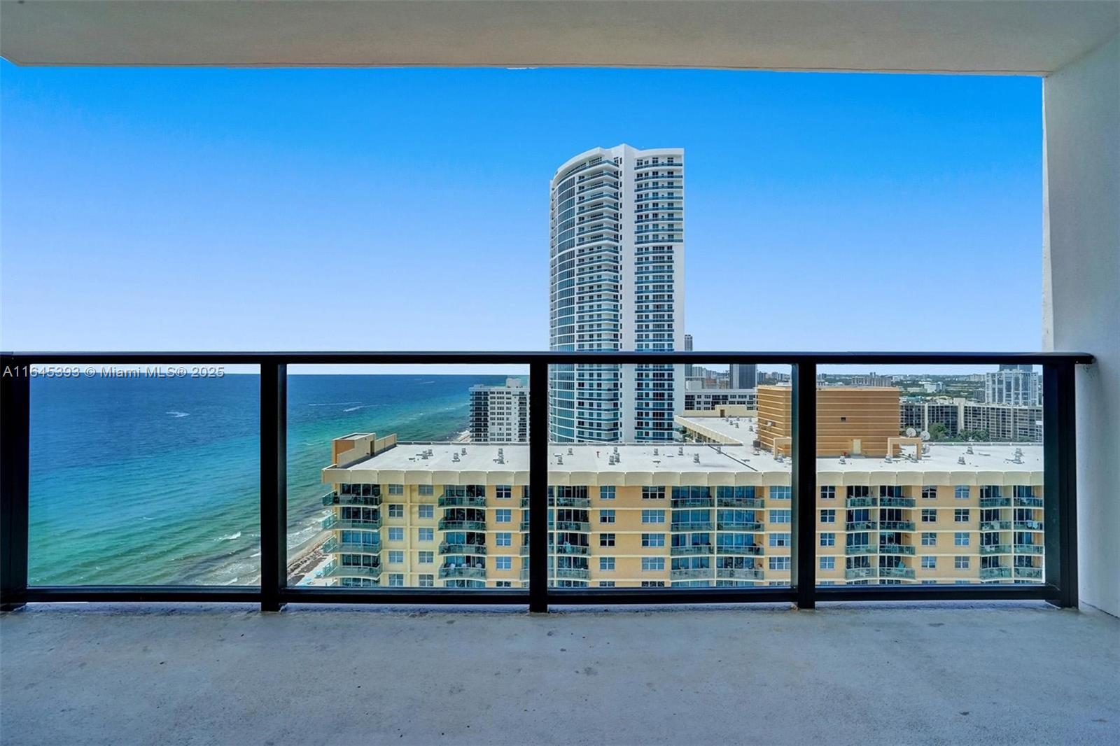 2301 S Ocean Dr 2308, Hollywood, Broward County, Florida - 2 Bedrooms  
2 Bathrooms - 