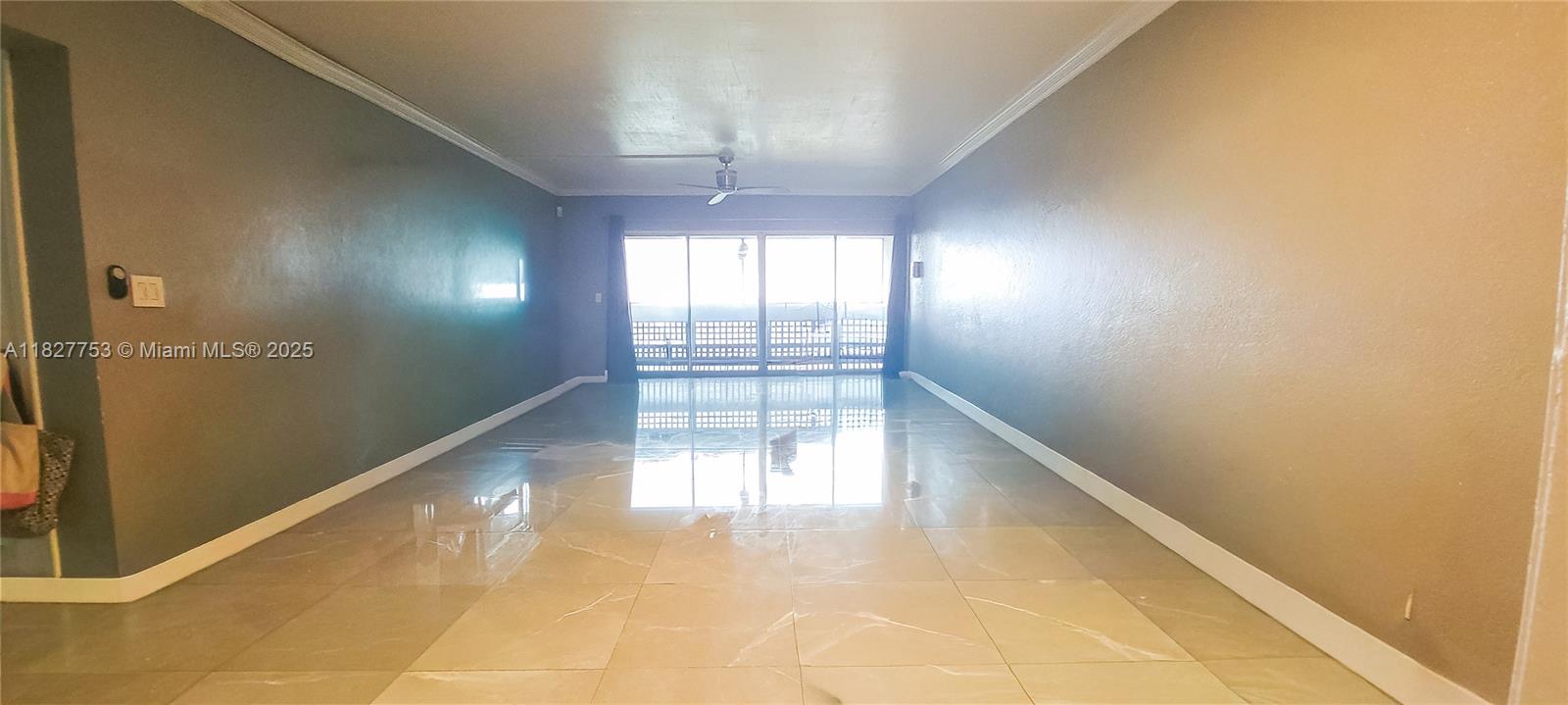 LAKES OF INVERRARY CONDO - Residential