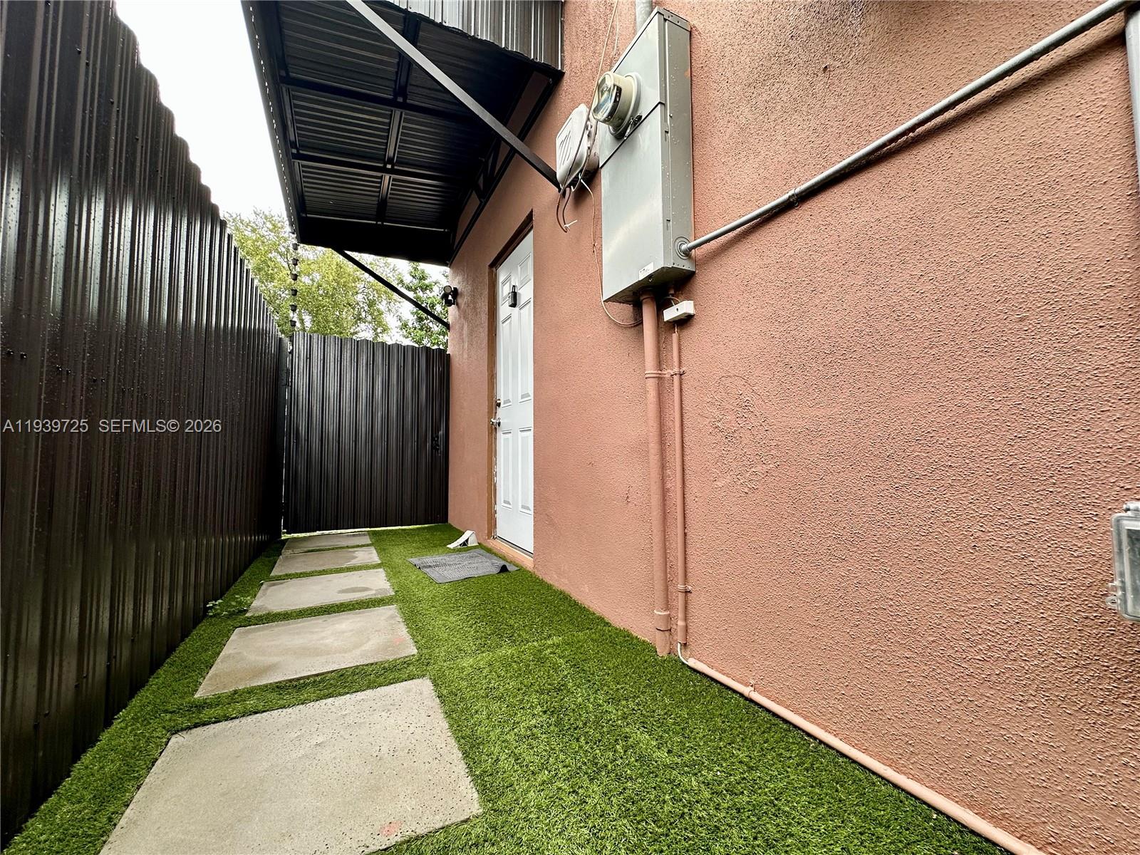 ORCHARD VILLA - Residential Lease