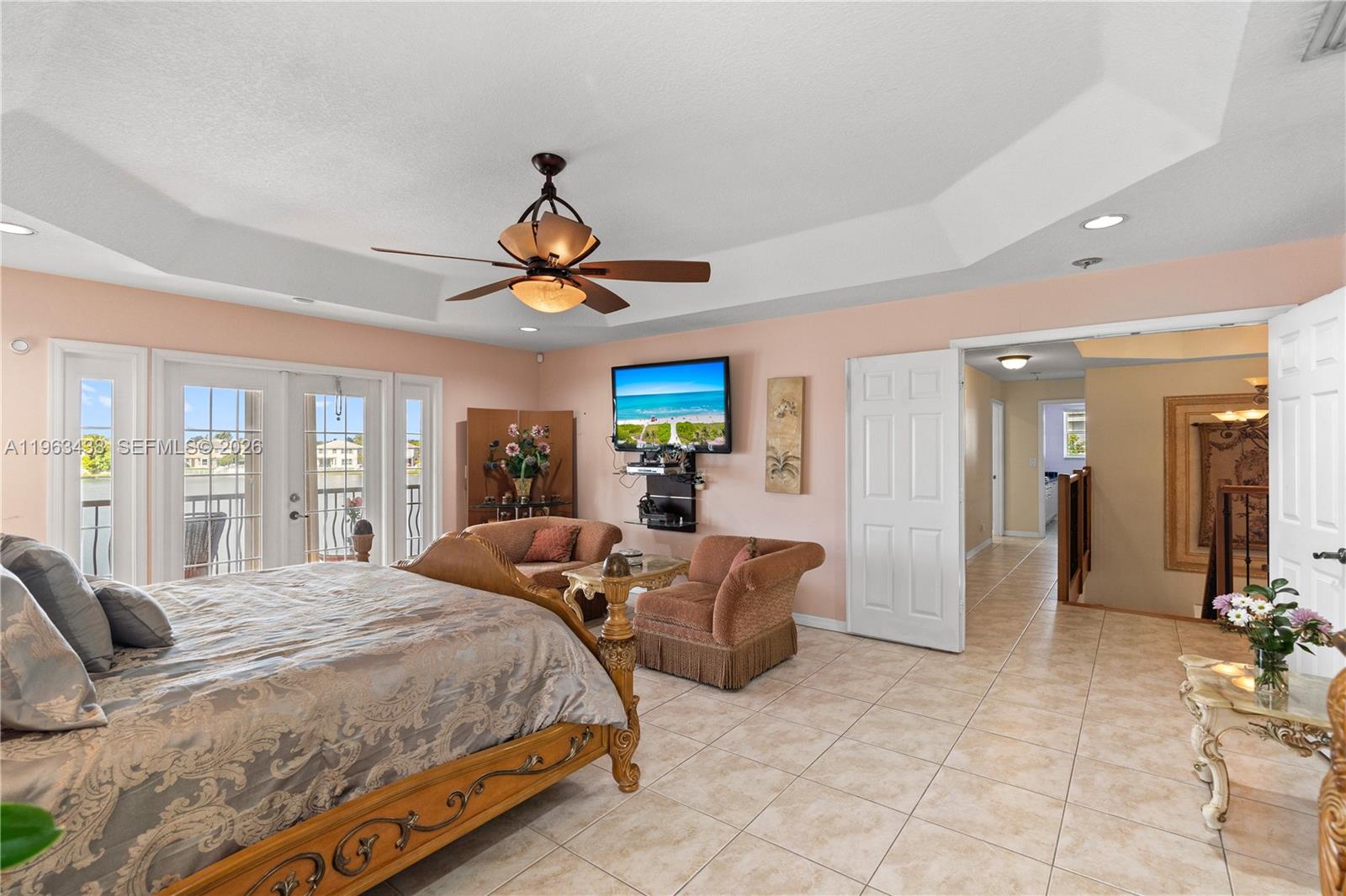 SILVER SHORES - Residential