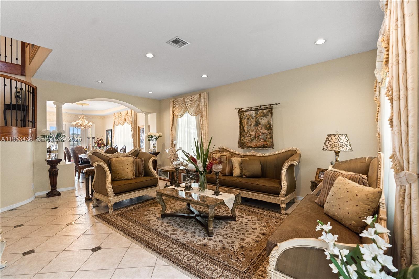 SILVER SHORES - Residential