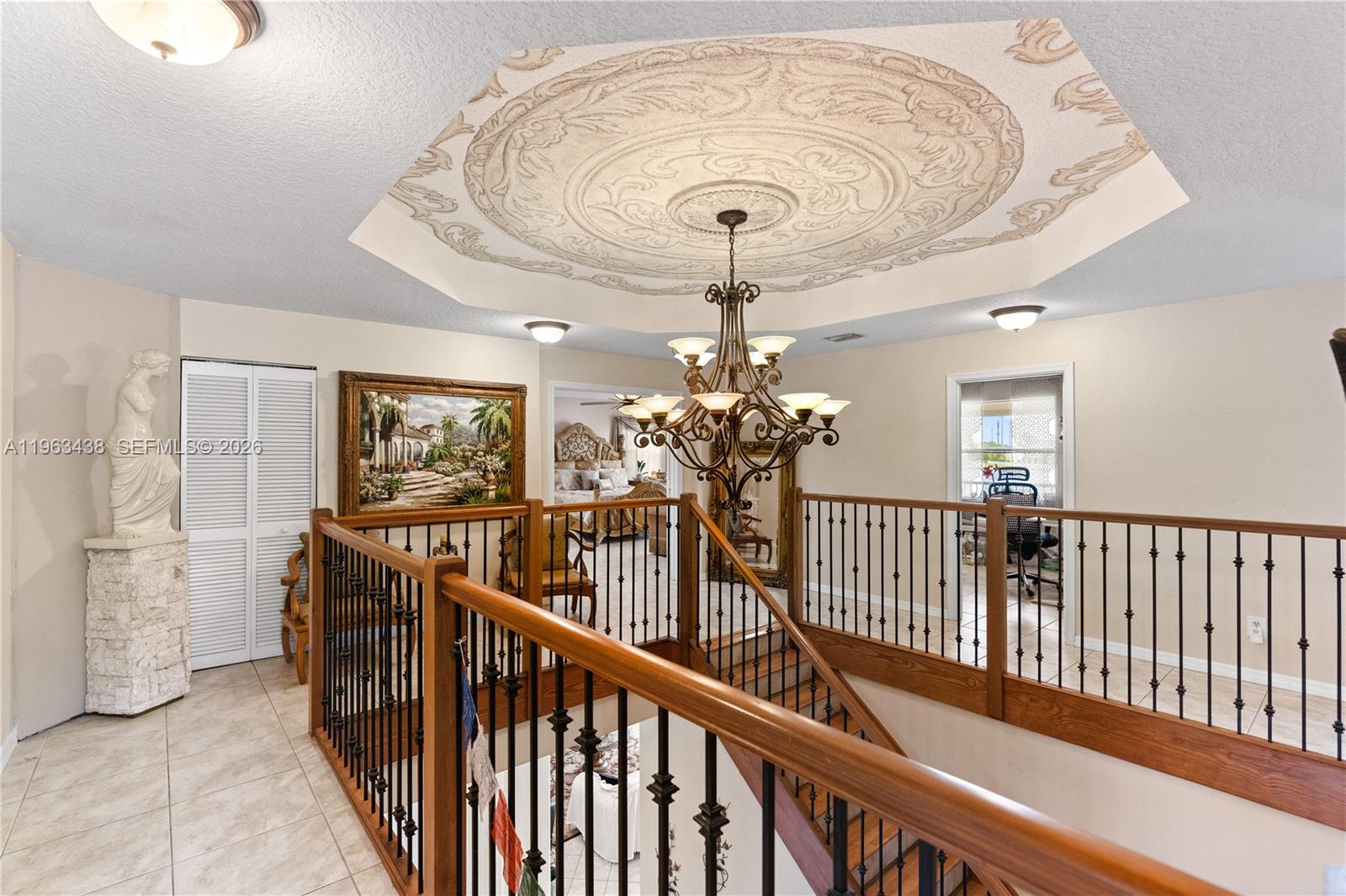 SILVER SHORES - Residential