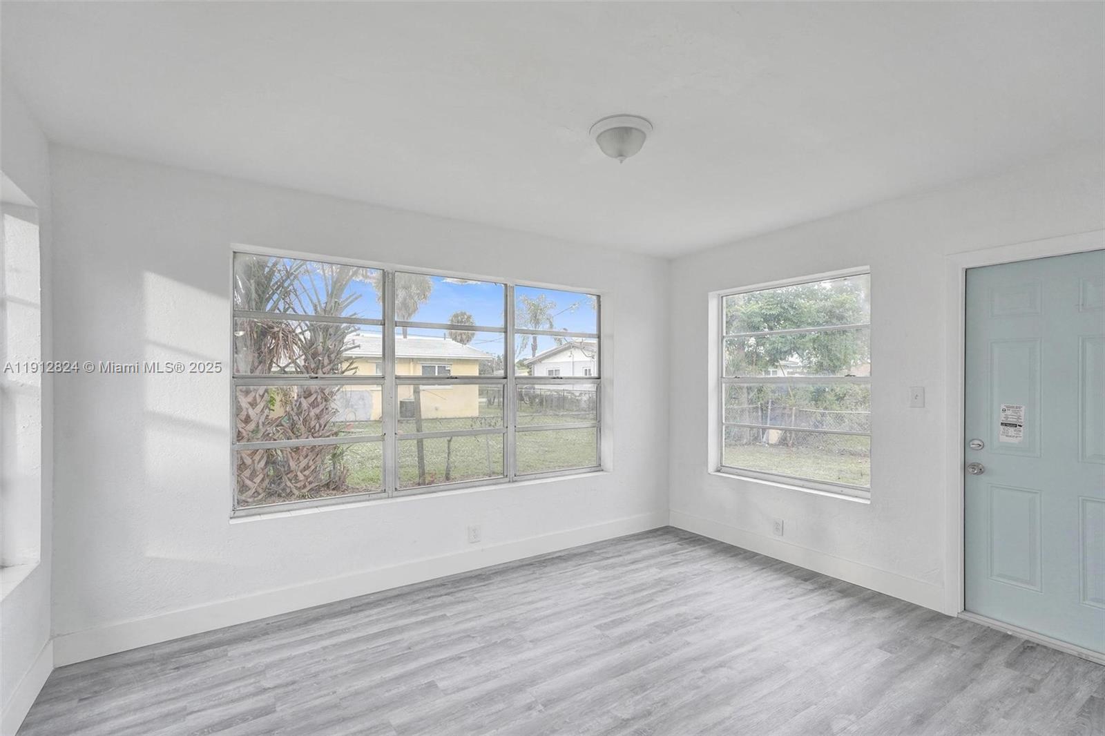 LARKDALE UNIT 3 - Residential