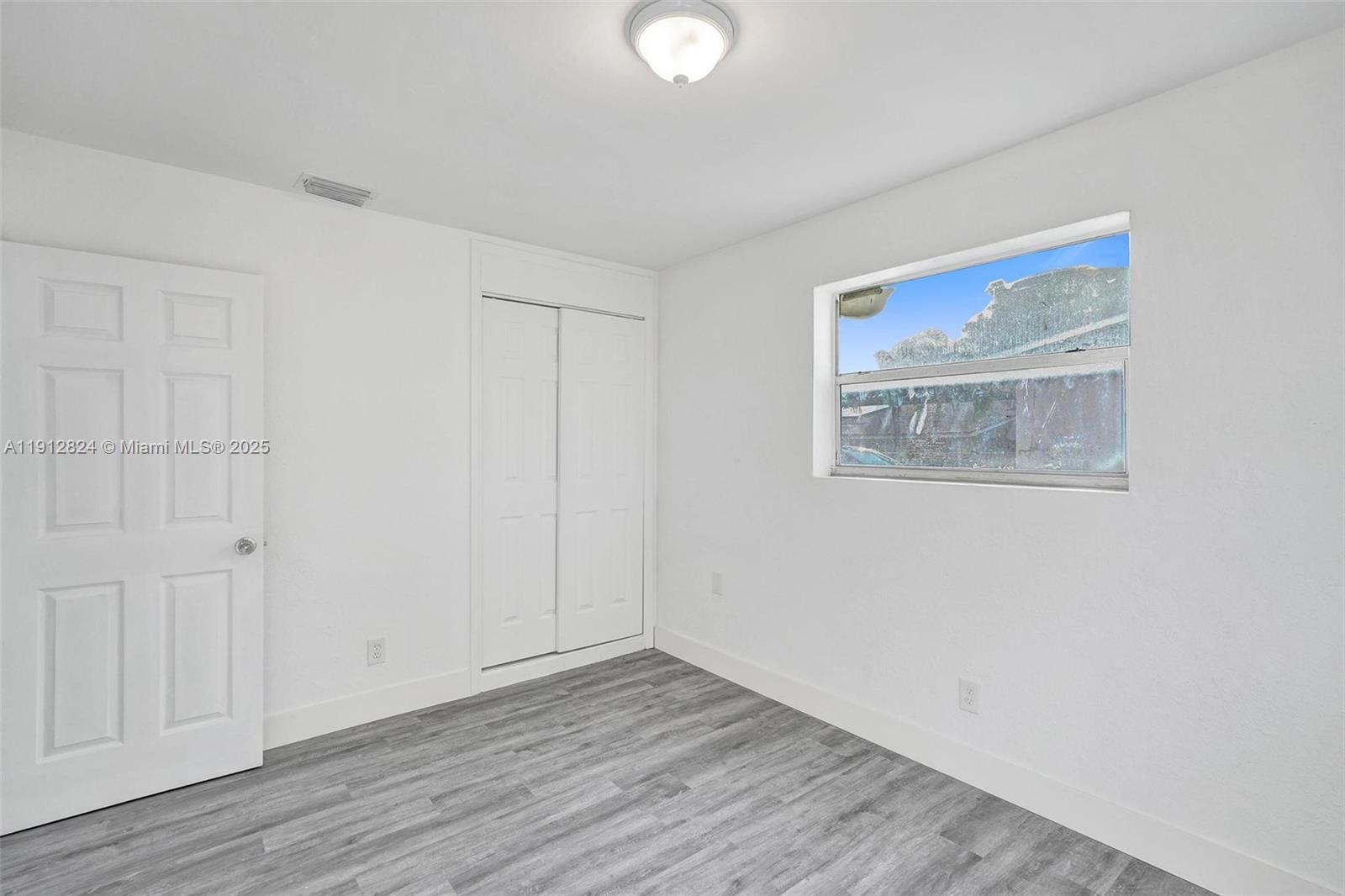 LARKDALE UNIT 3 - Residential