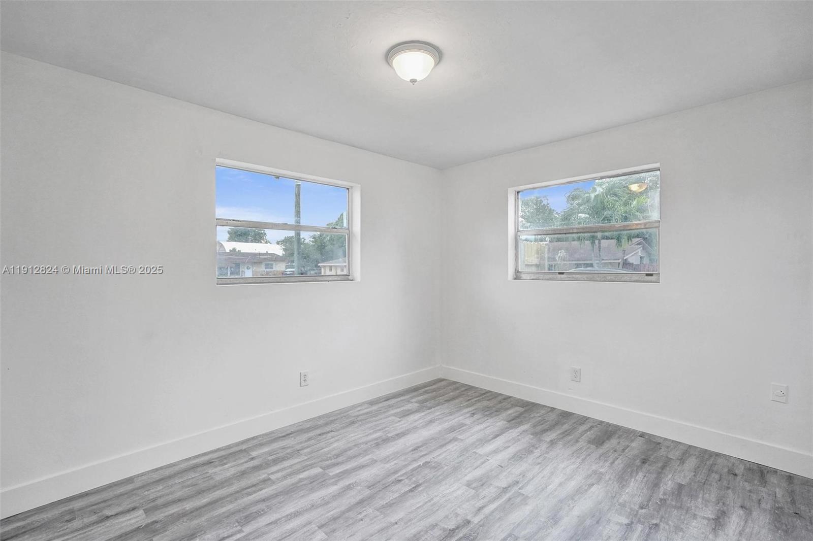 LARKDALE UNIT 3 - Residential