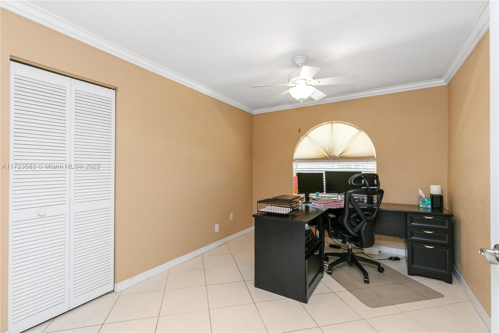 RIDGEVIEW - Residential