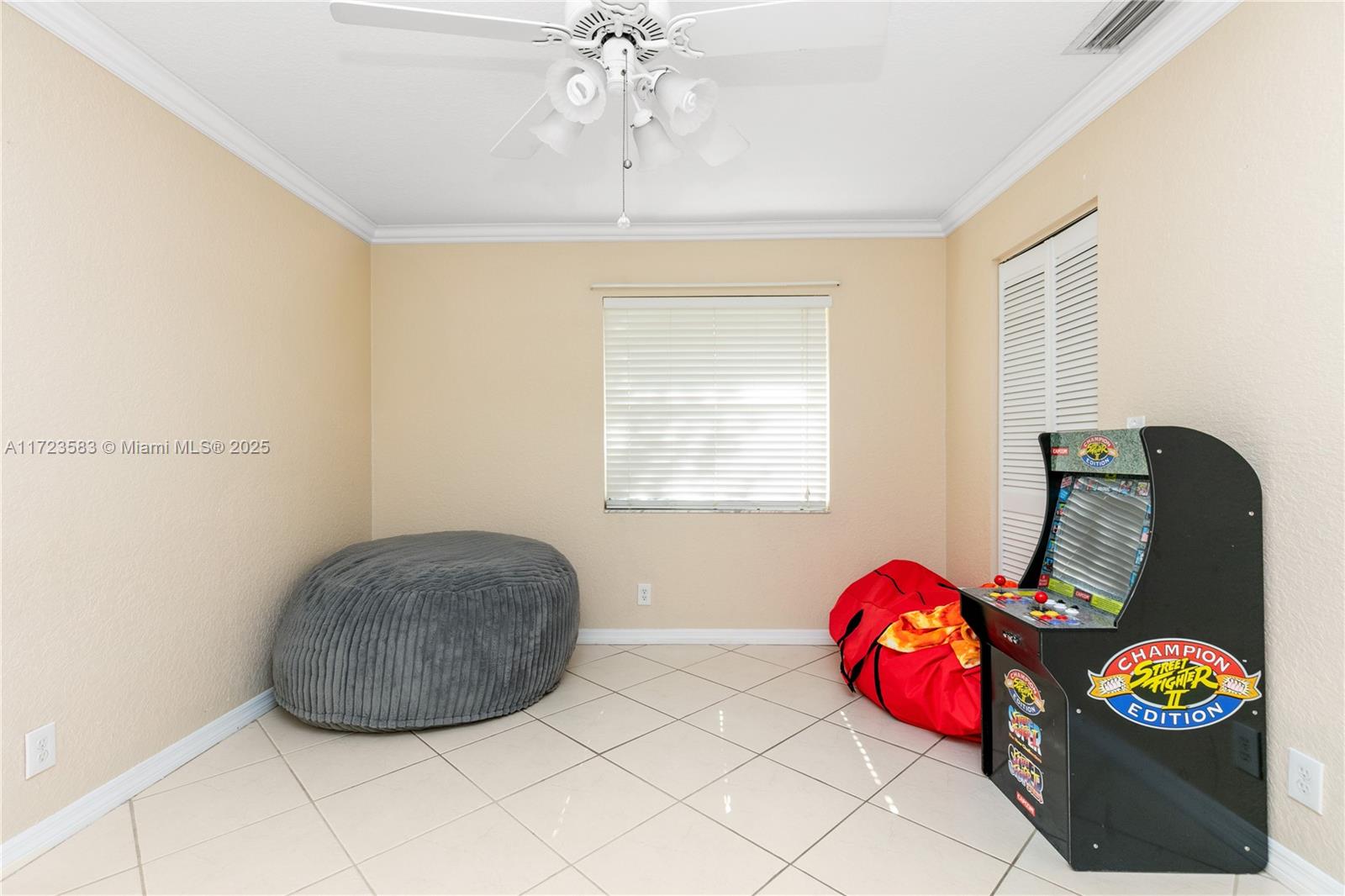 RIDGEVIEW - Residential