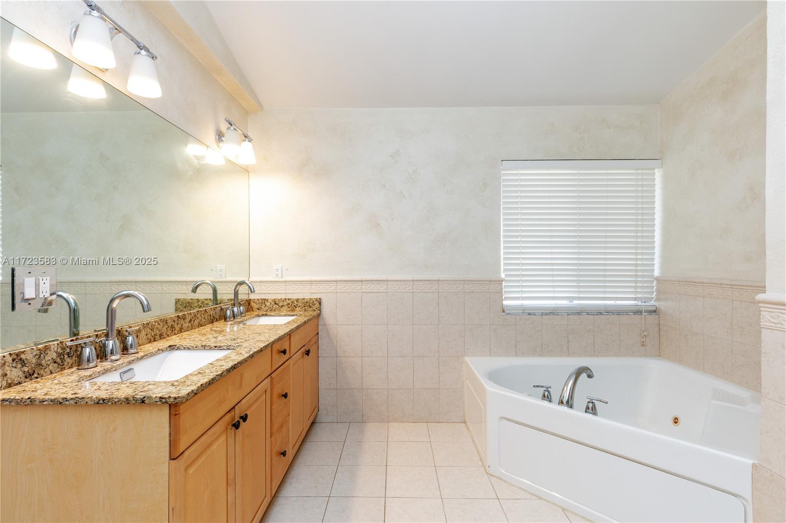 RIDGEVIEW - Residential