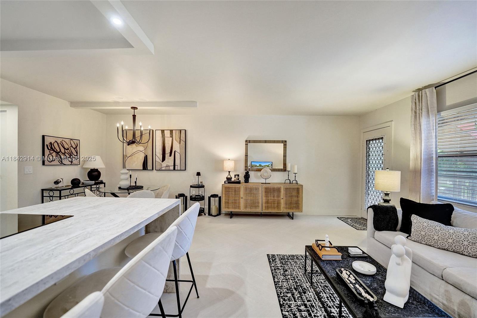 KINGSLEY AT CENTURY VILLA - Residential