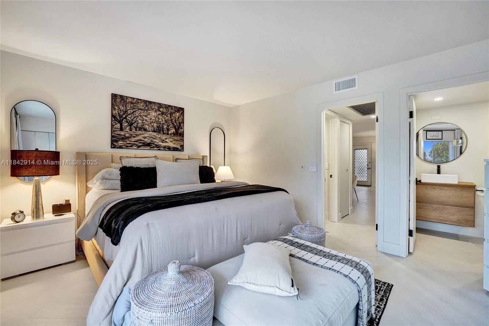 KINGSLEY AT CENTURY VILLA - Residential