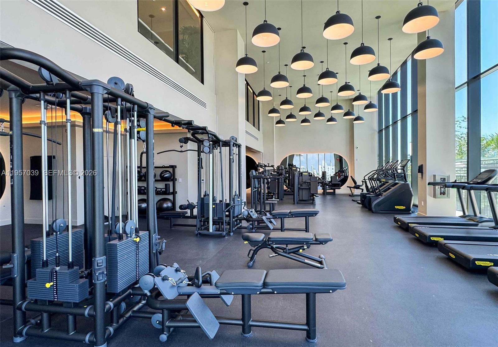 72 Park cond - Residential