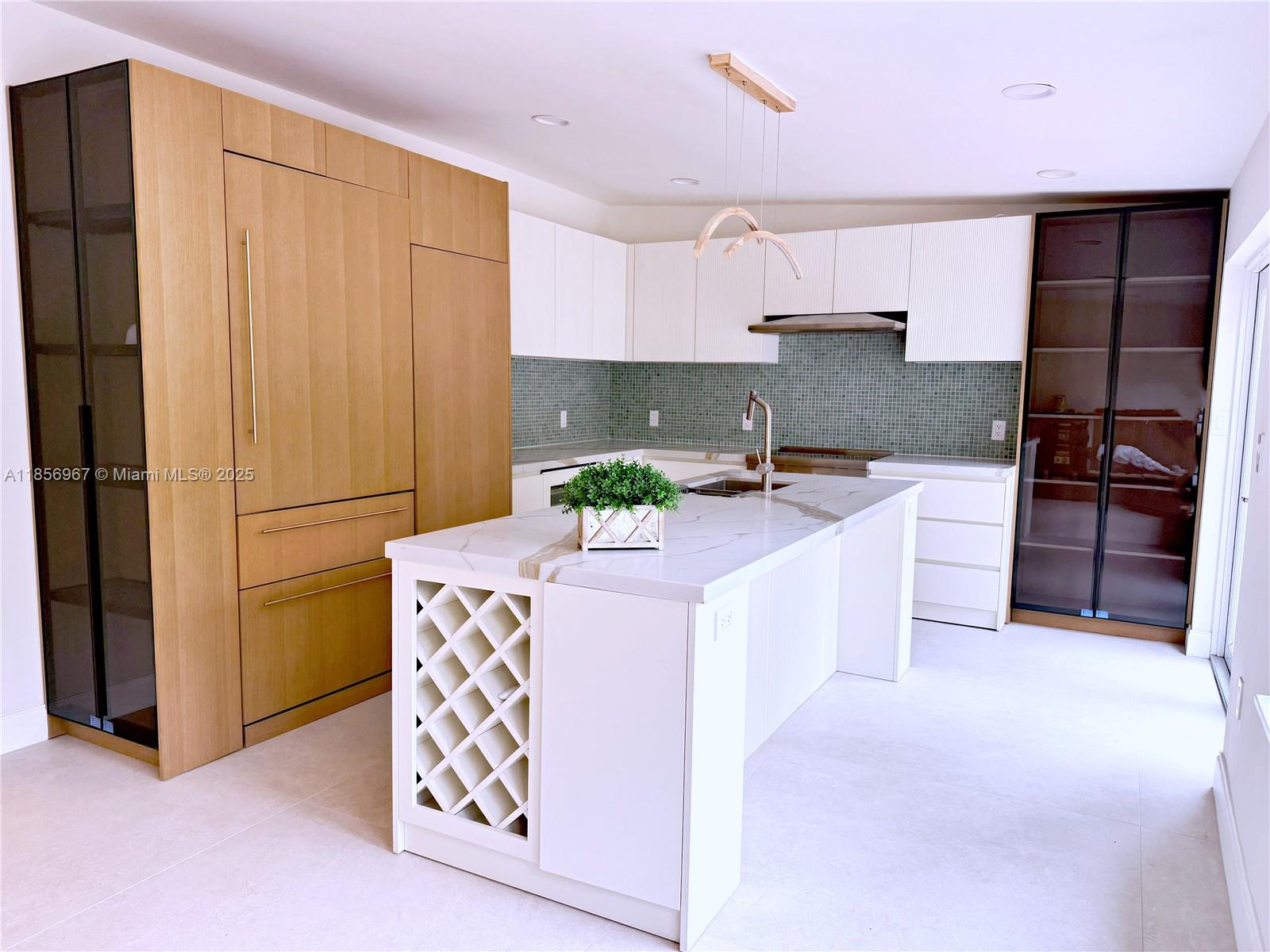 BELLE MEADE 1ST ADDN - Residential