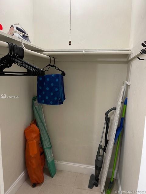 OCEAN VILLAS CONDO - Residential