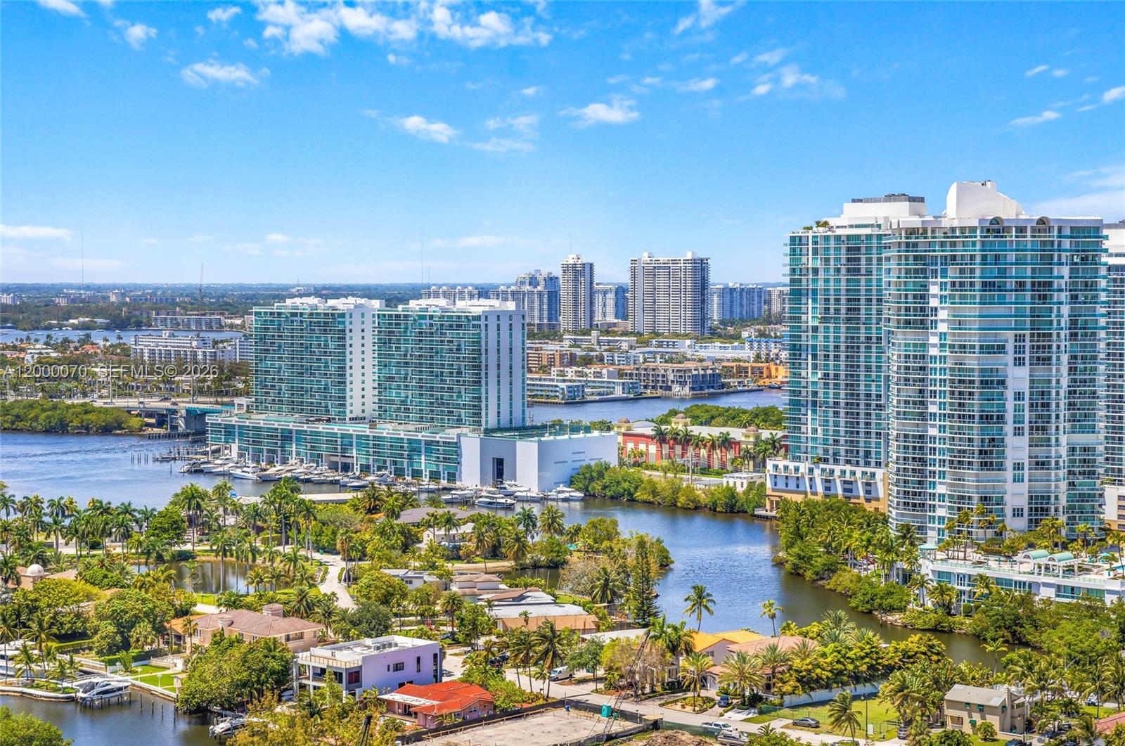 TDR TOWER I CONDO - Residential Lease