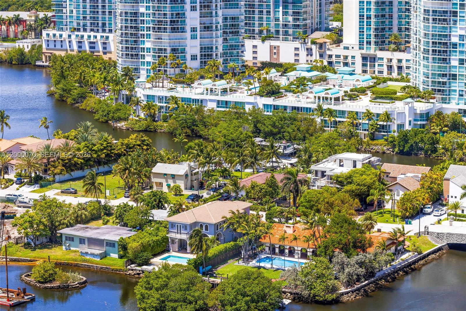 TDR TOWER I CONDO - Residential Lease