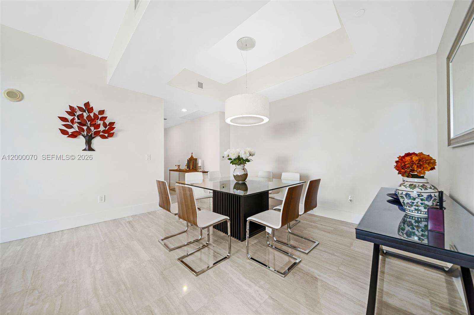 TDR TOWER I CONDO - Residential Lease