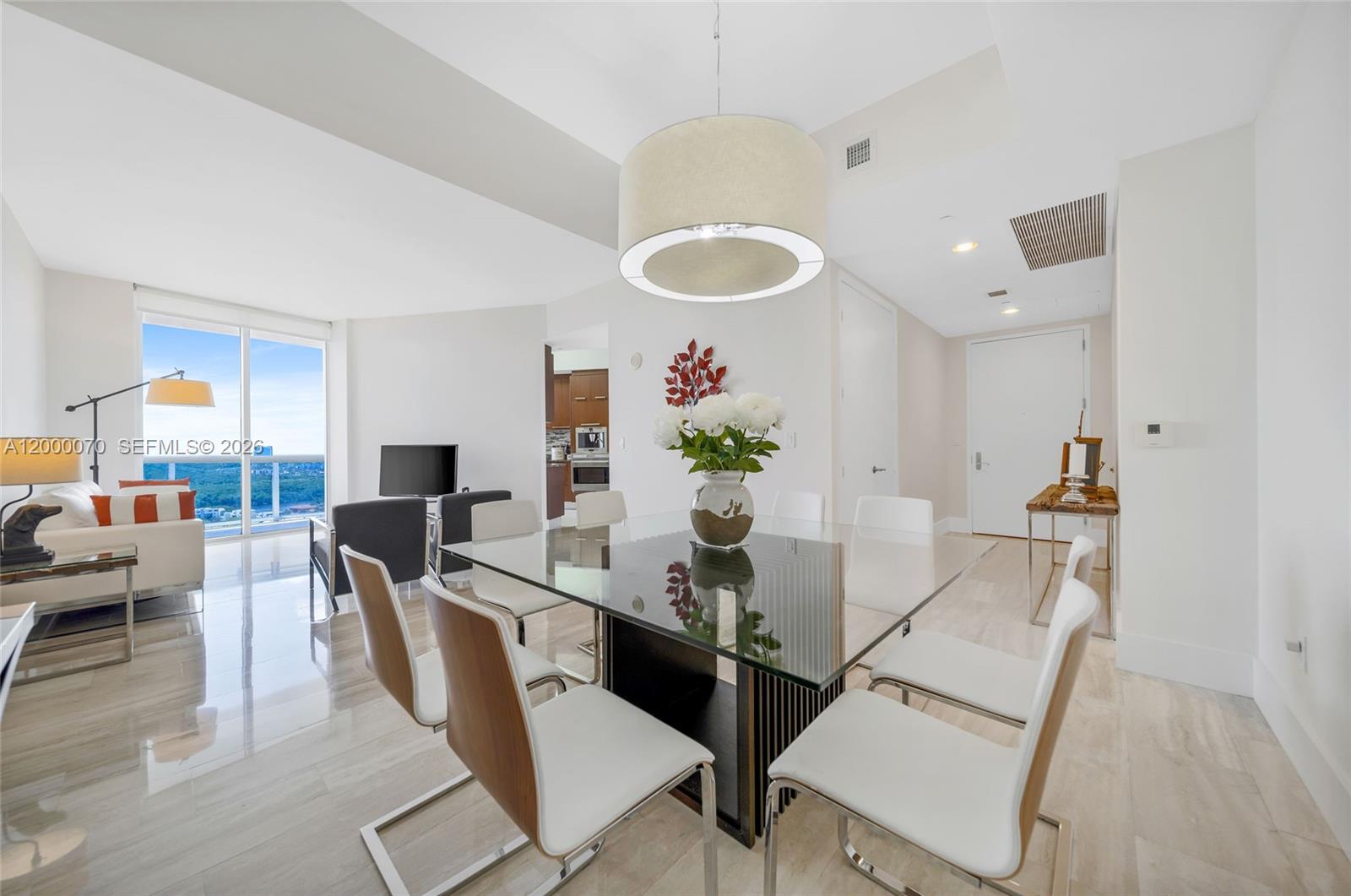 TDR TOWER I CONDO - Residential Lease