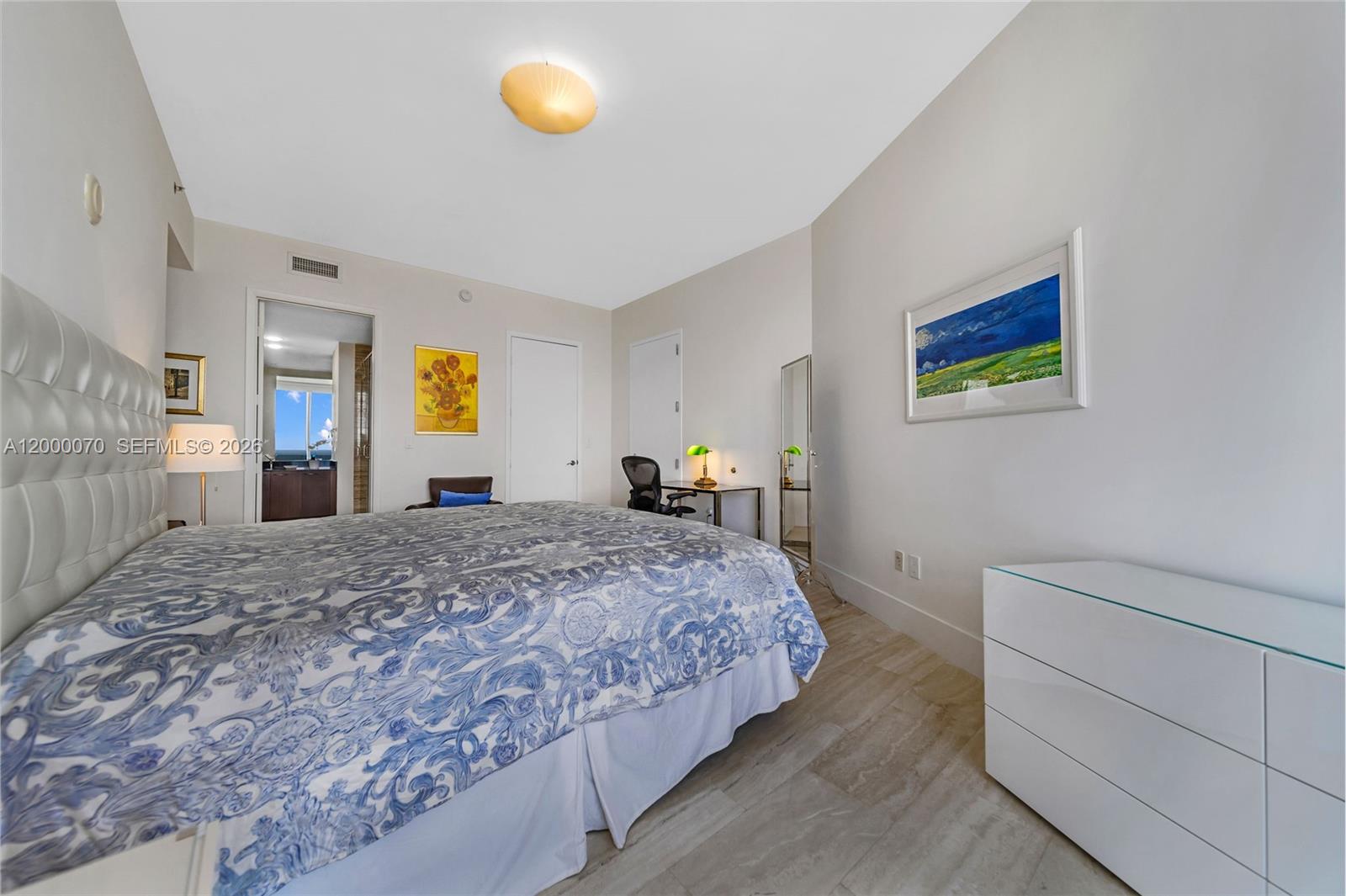 TDR TOWER I CONDO - Residential Lease