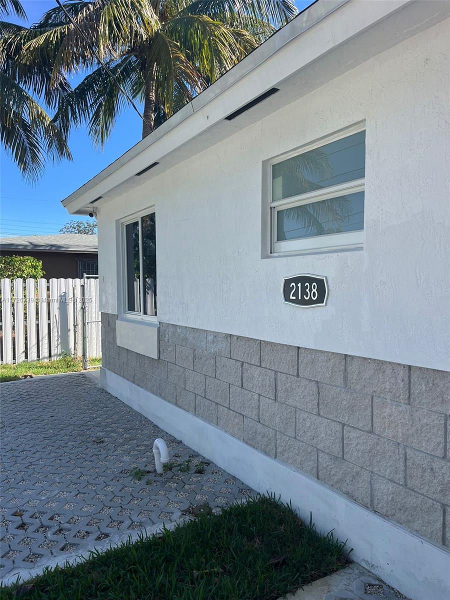 ALLAPATTAH HIGHLANDS ADDN - Residential Lease