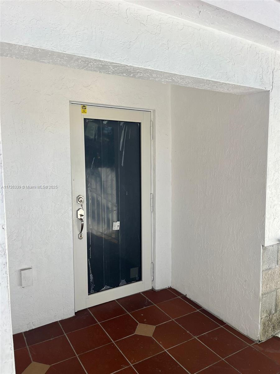 ALLAPATTAH HIGHLANDS ADDN - Residential Lease