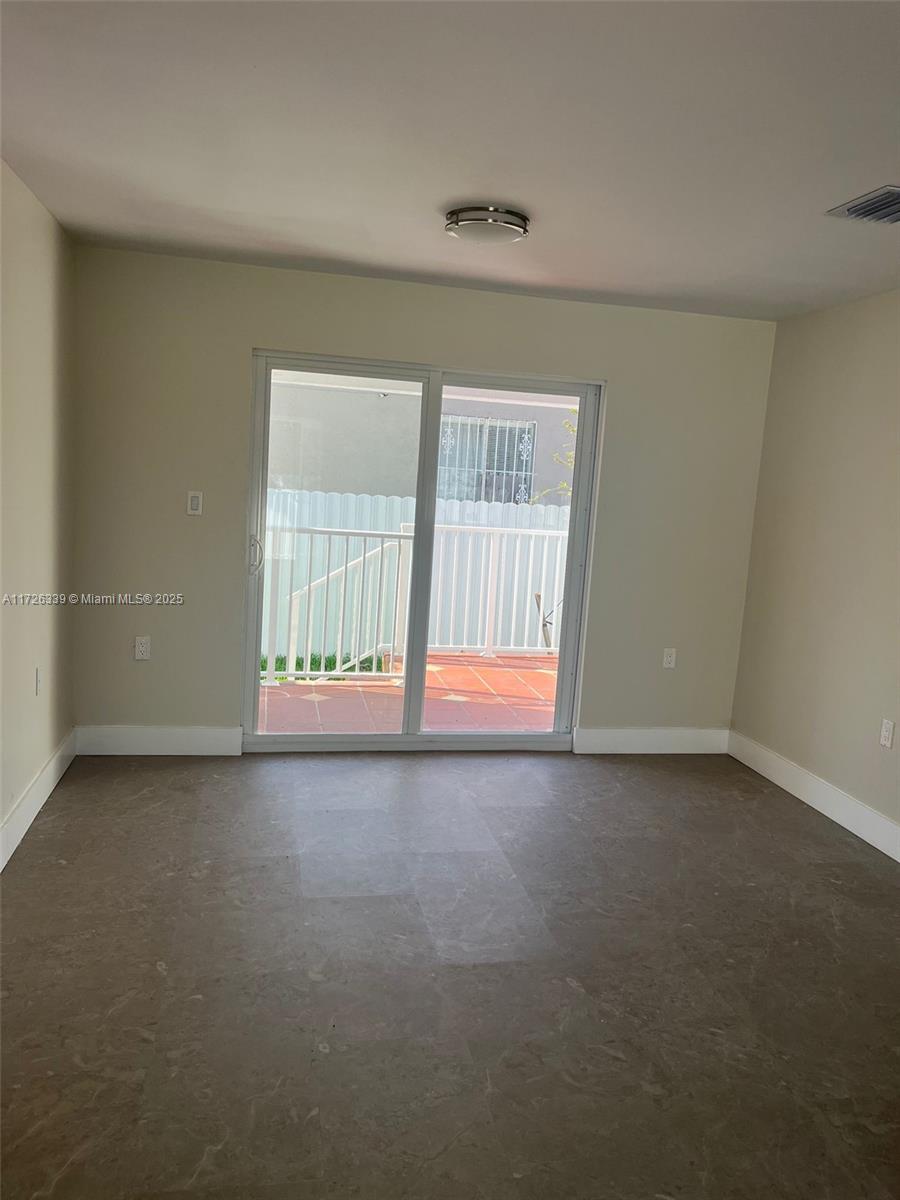 ALLAPATTAH HIGHLANDS ADDN - Residential Lease