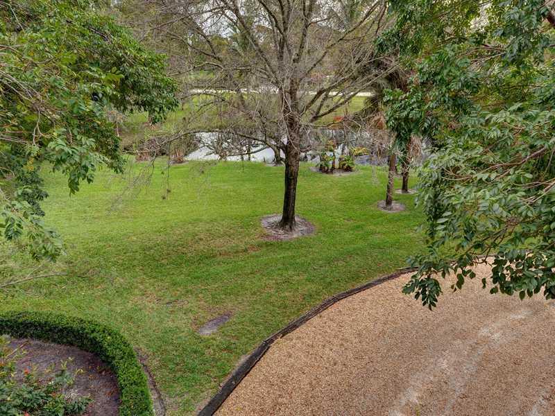 PALM GLADE RANCHES - Residential