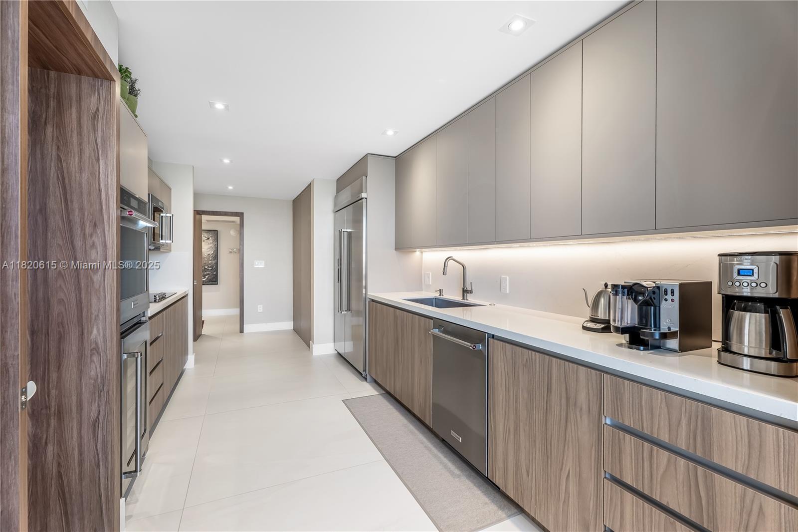 GROVE ISLE CONDO - Residential