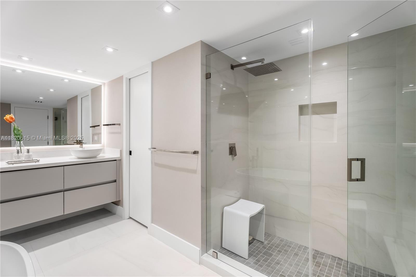 GROVE ISLE CONDO - Residential