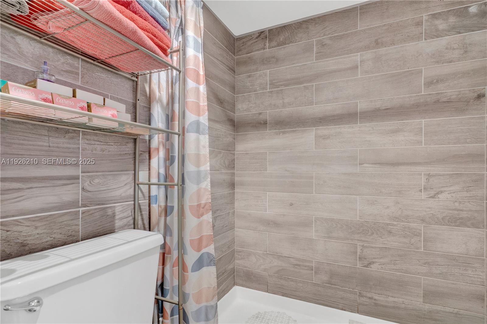 TRADEWINDS C CONDO - Residential Lease