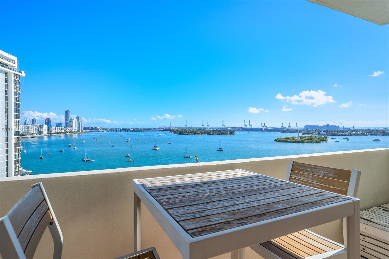 ISLAND TERRACE CONDO - Residential