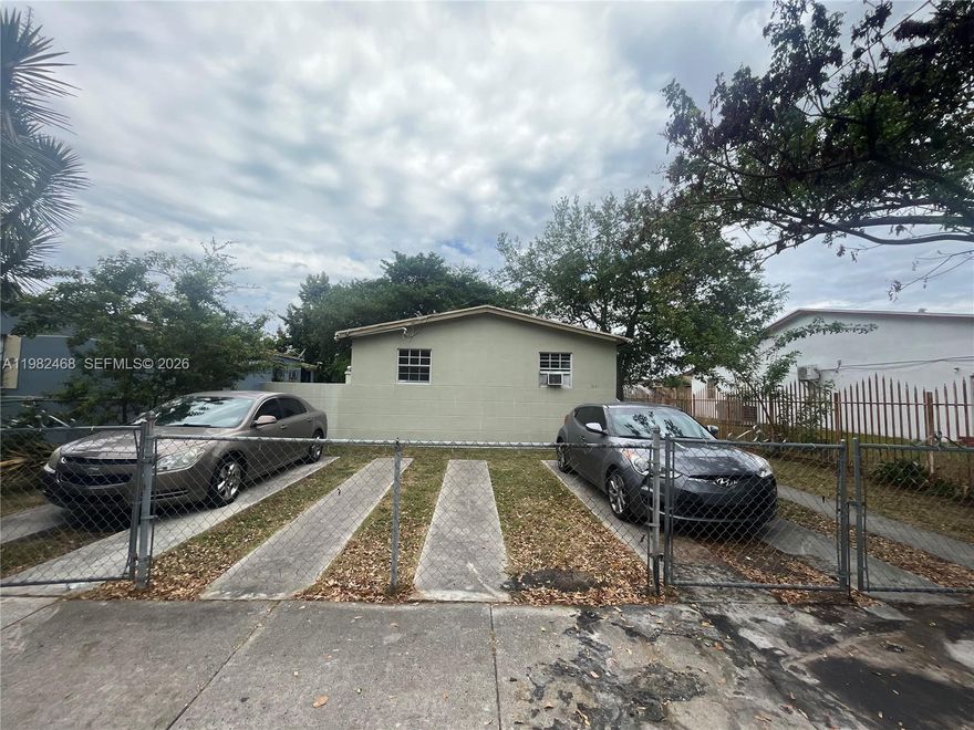 Centric and convenient duplex compound of two units of 2 bedrooms and 1 full bathroom. Both dwellings have stove, refrigerator, and 3 wall A/C units. Parking in front of the property. They have a steady rent with tenants occupying them for years. Financing option NOT SUBJECT to appraisals.