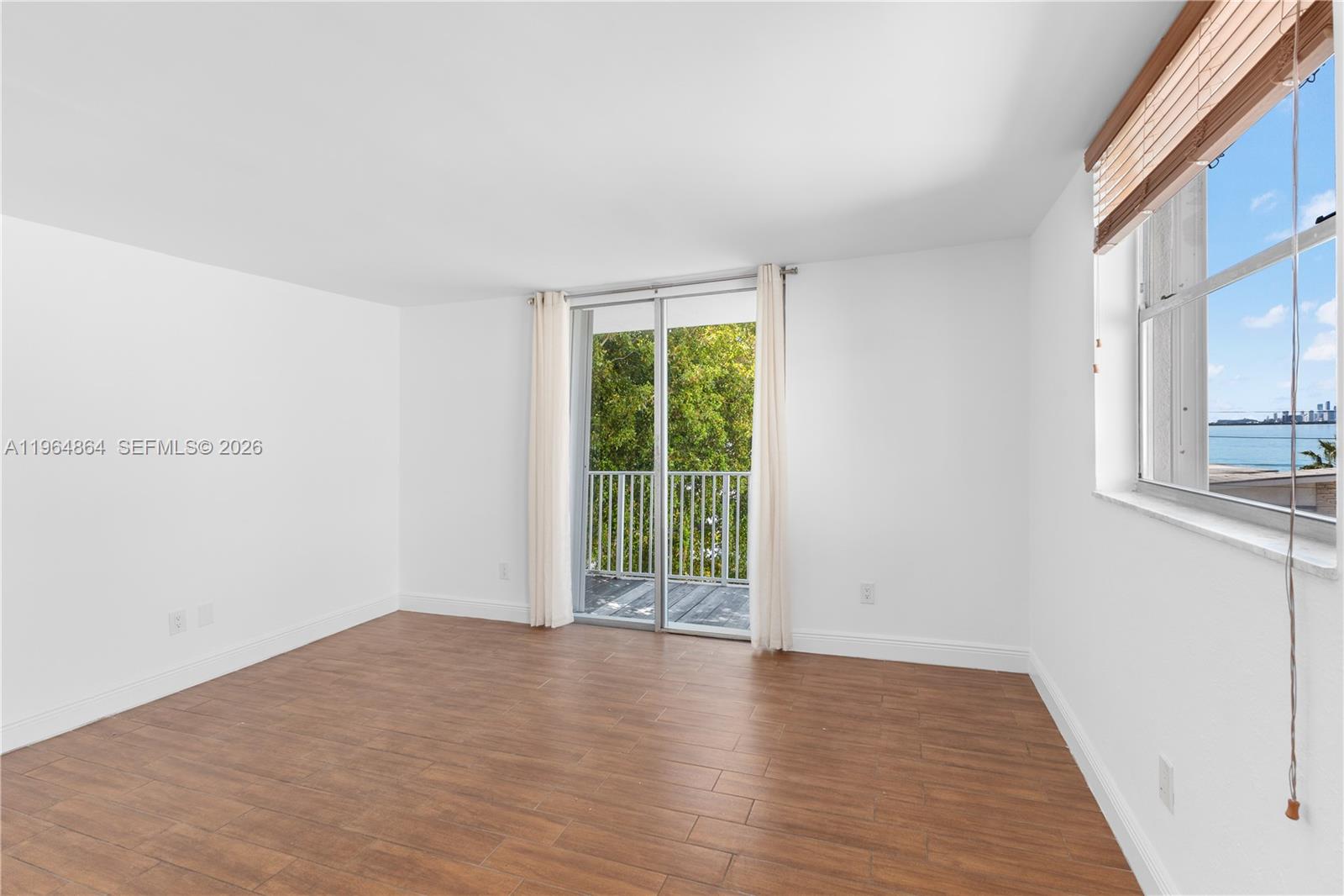 NORTH BAY VILLAS CONDO - Residential