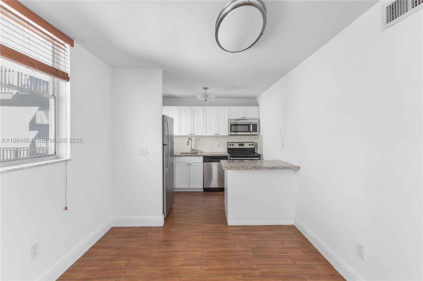 NORTH BAY VILLAS CONDO - Residential