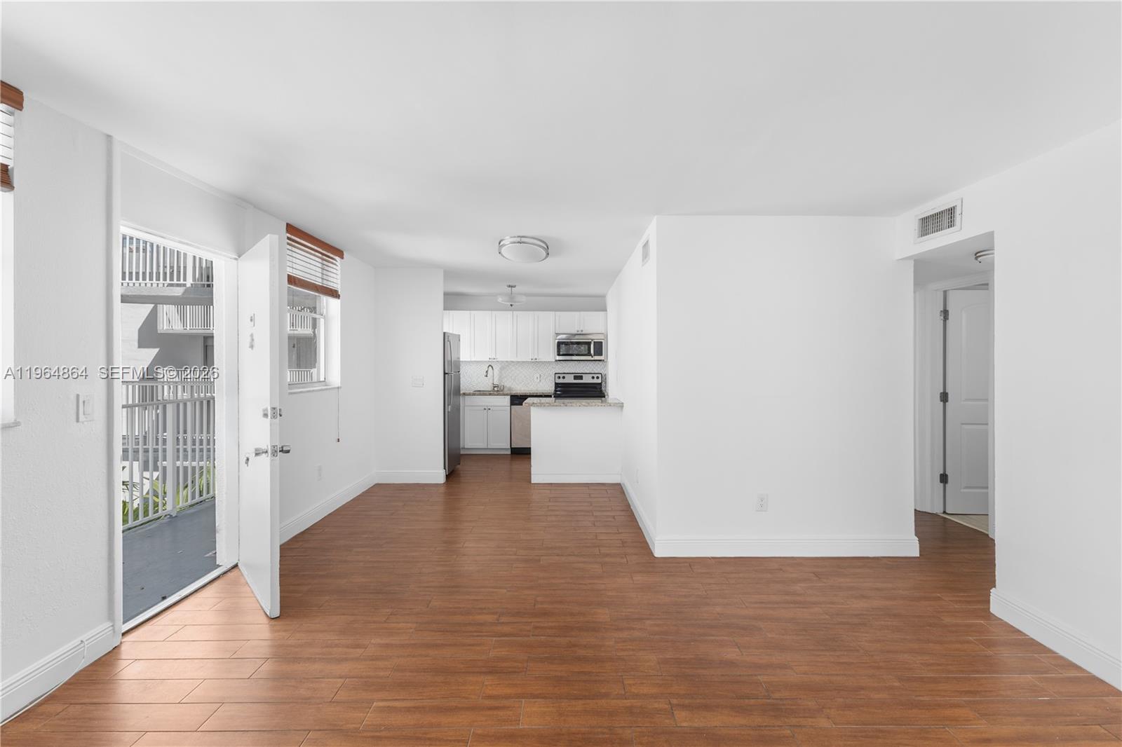 NORTH BAY VILLAS CONDO - Residential