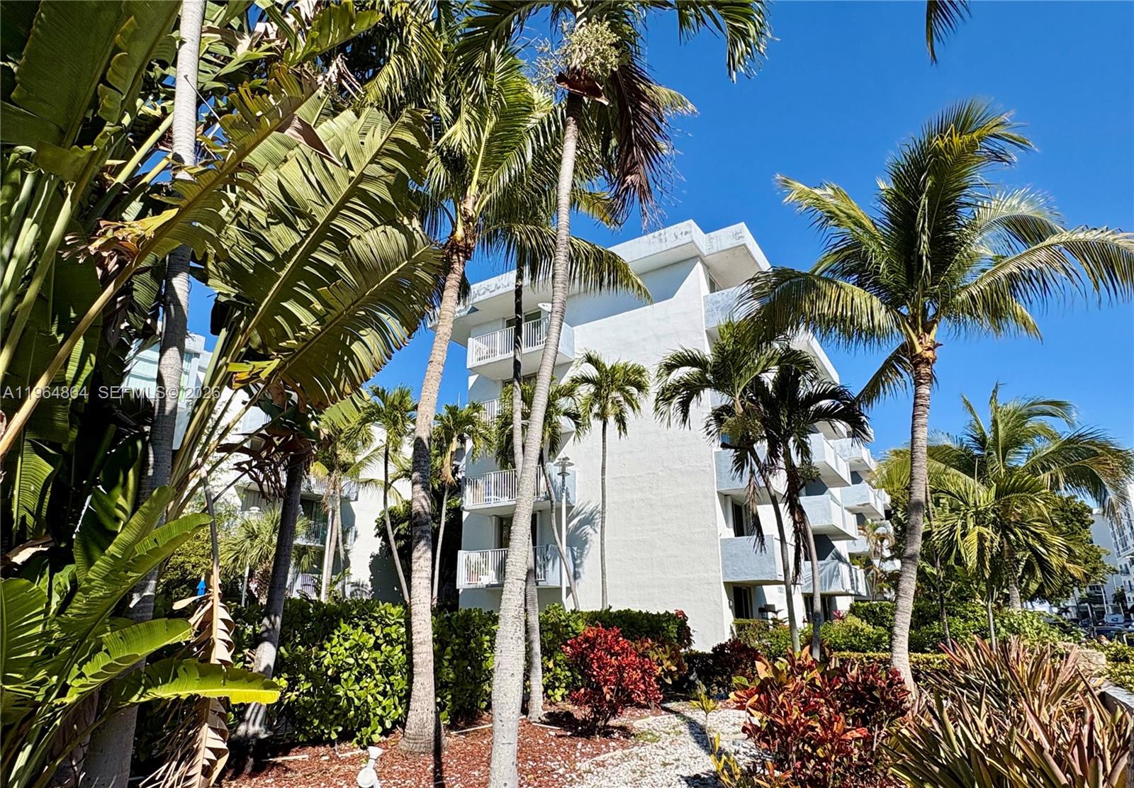 NORTH BAY VILLAS CONDO - Residential