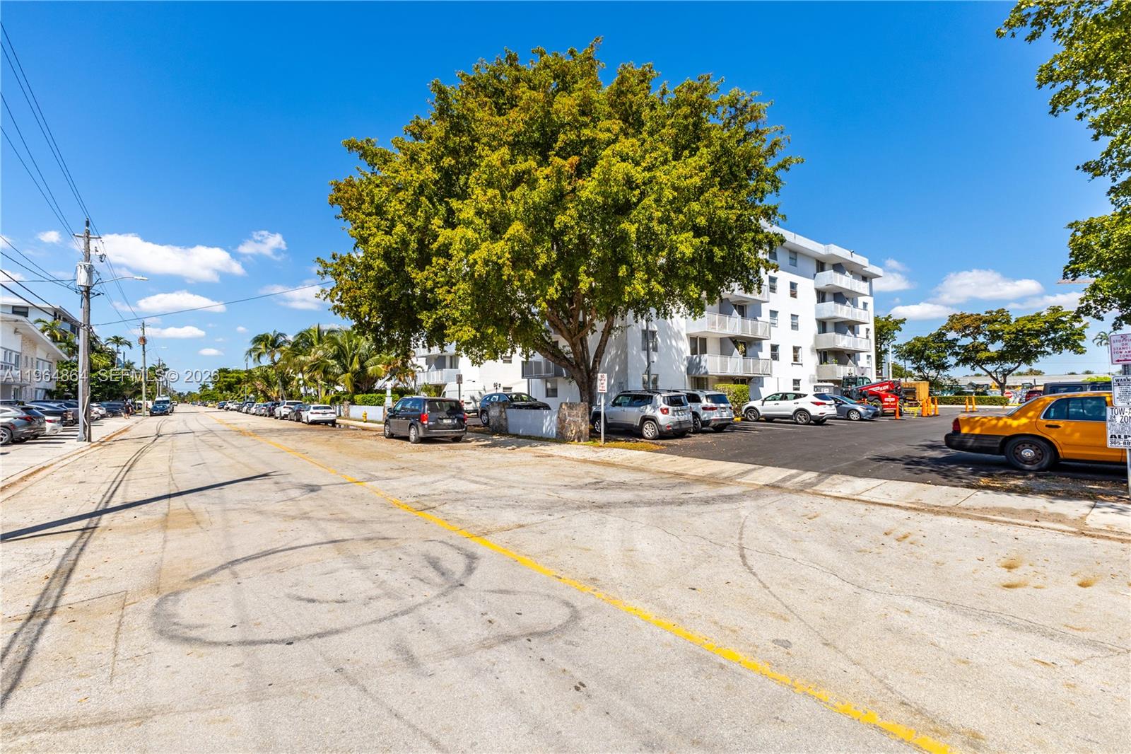 NORTH BAY VILLAS CONDO - Residential