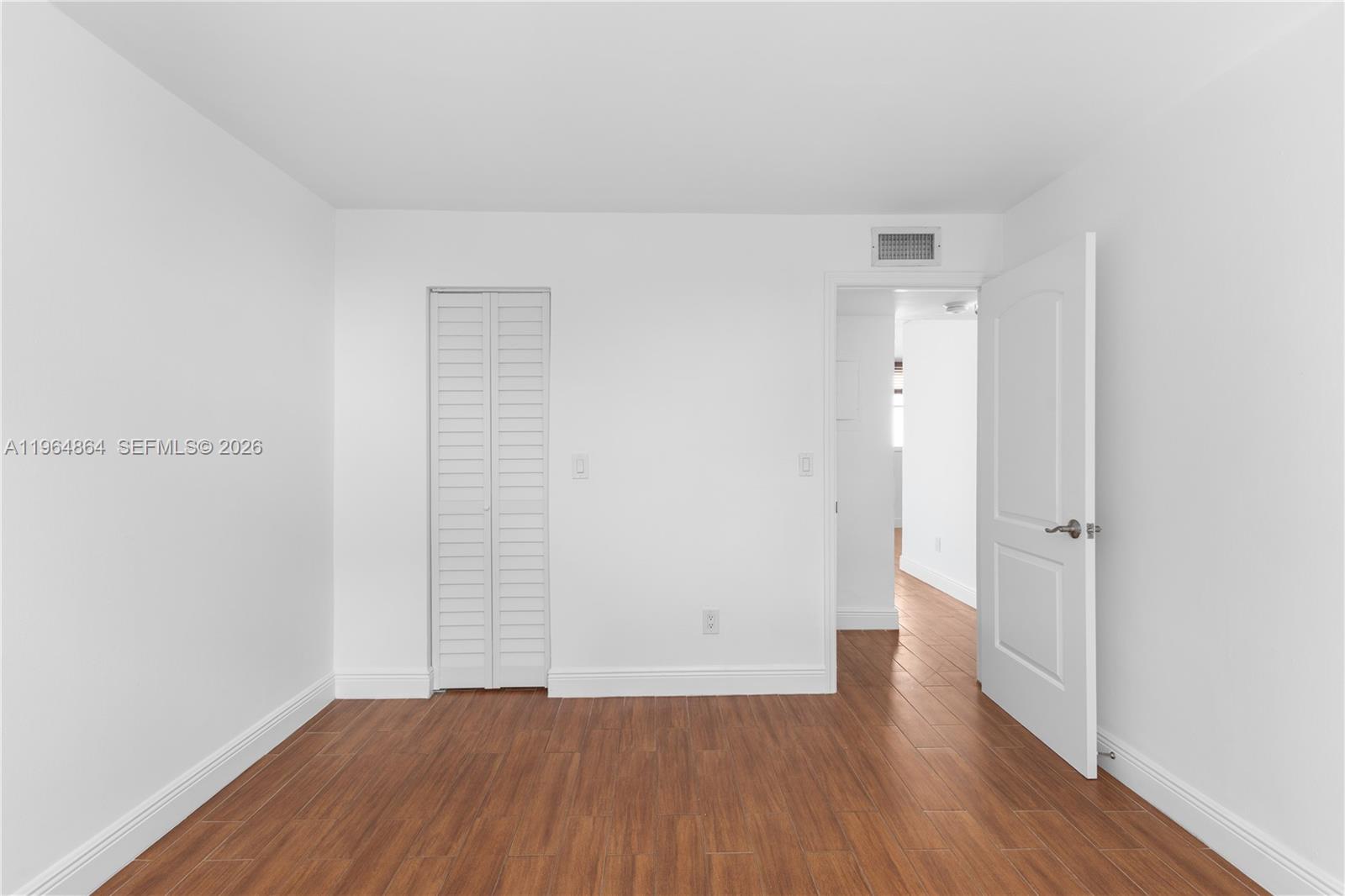 NORTH BAY VILLAS CONDO - Residential