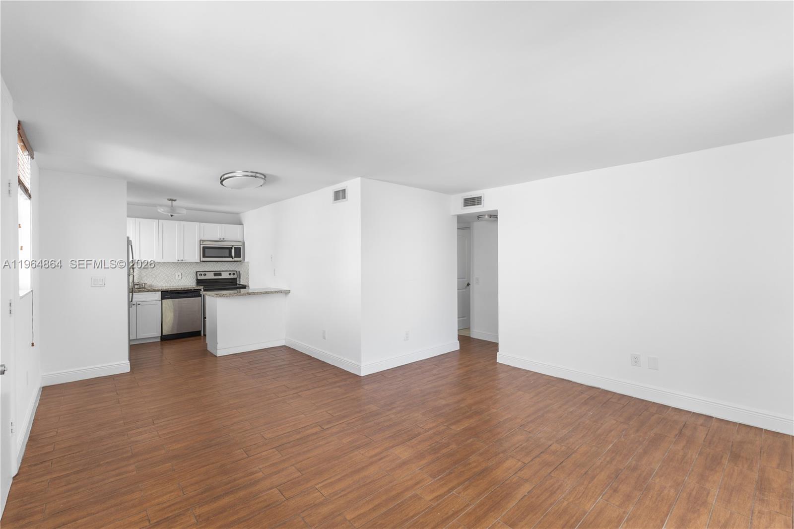 NORTH BAY VILLAS CONDO - Residential