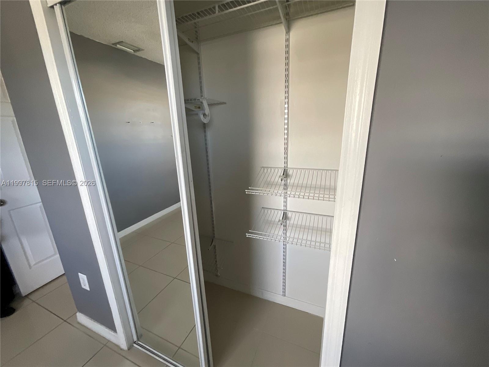 SO MIAMI HEIGHTS MANOR - Residential Lease