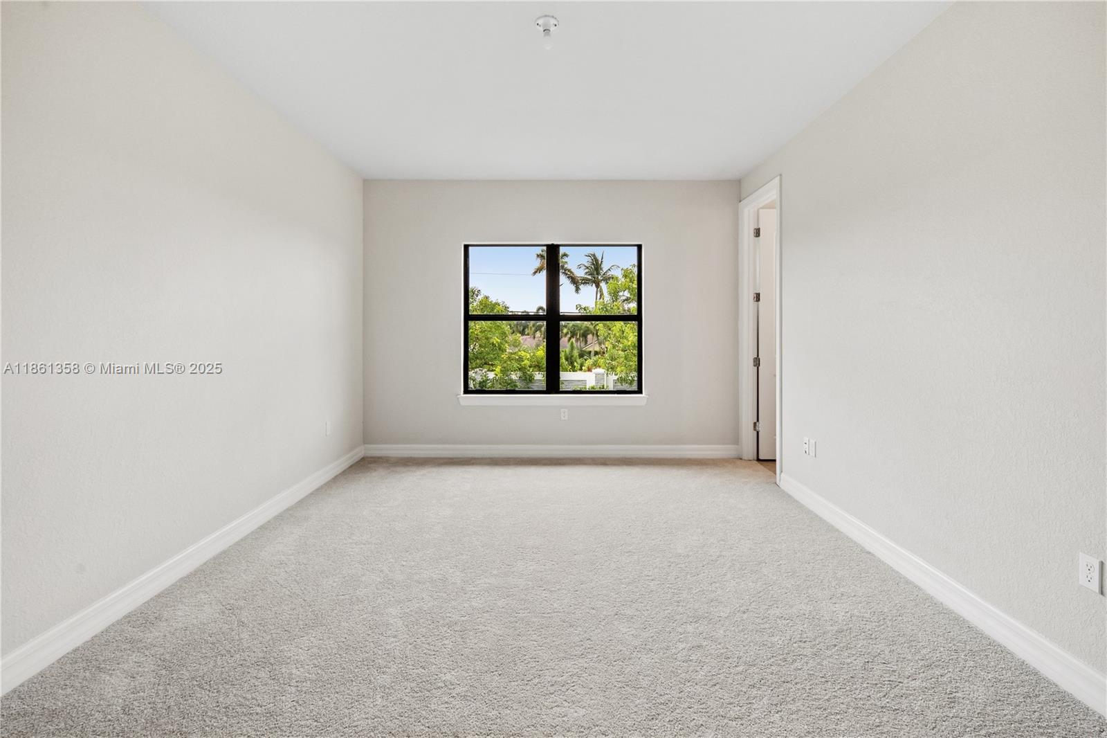 OAK TREE PROPERTY REDEVEL - Residential