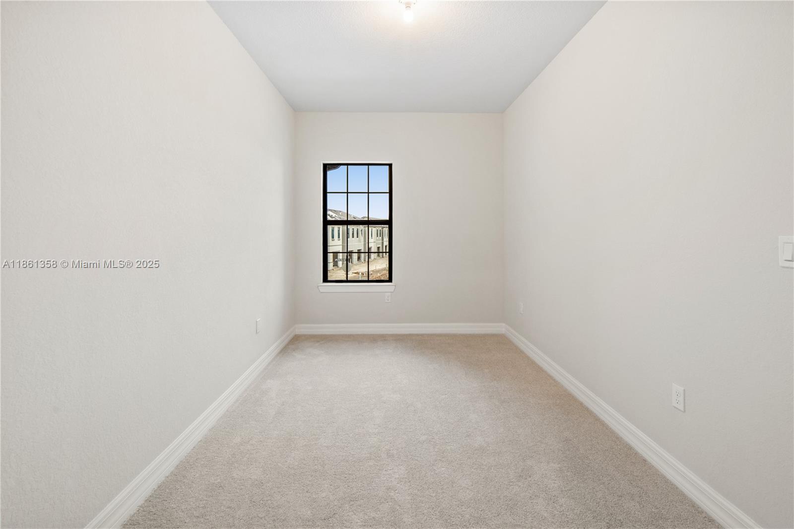 OAK TREE PROPERTY REDEVEL - Residential