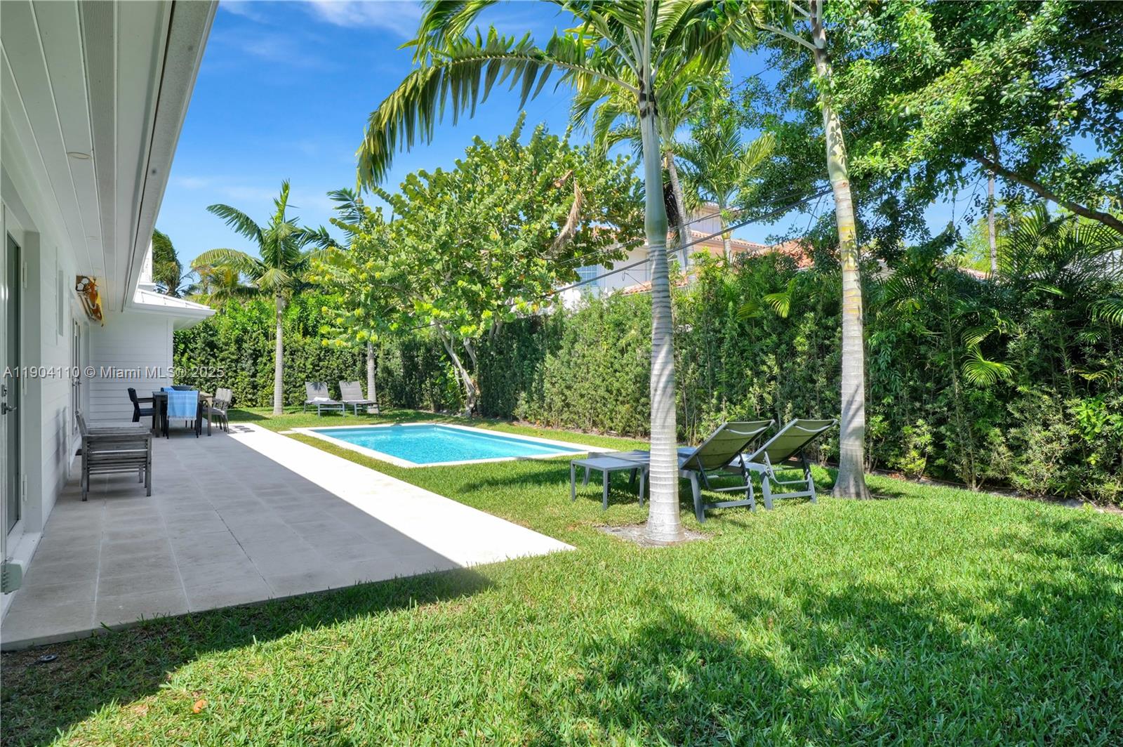 BISCAYNE KEY ESTATES - Residential Lease