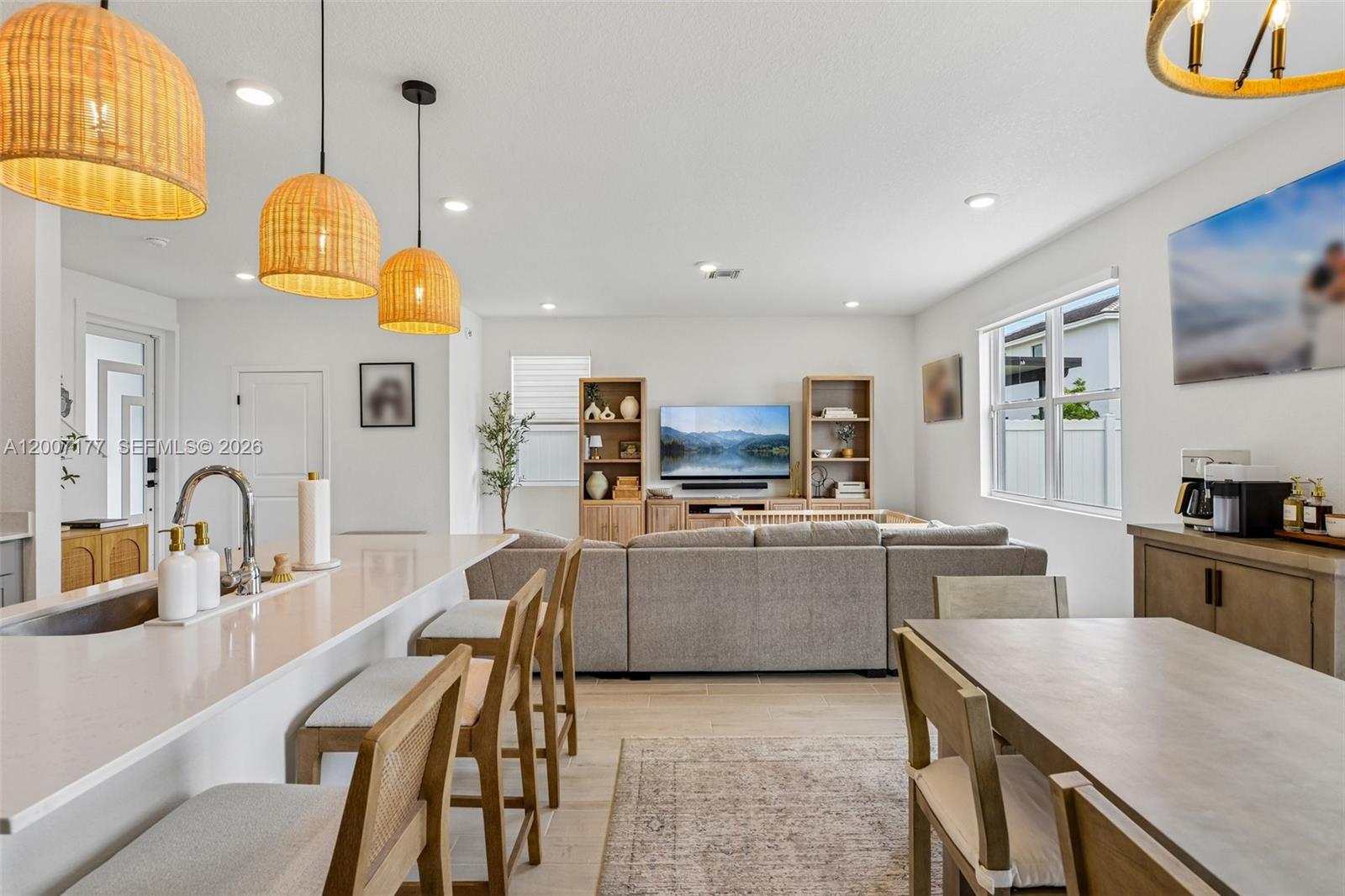 TENNESSEE ESTATES - Residential