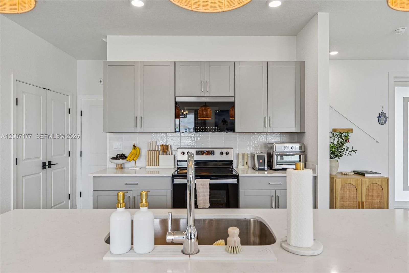 TENNESSEE ESTATES - Residential