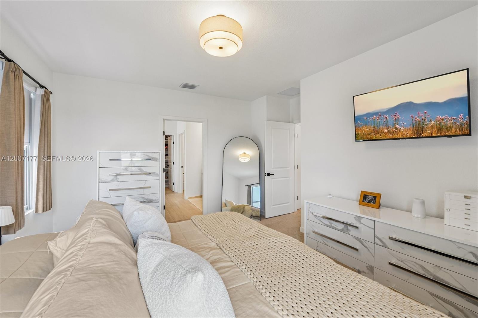 TENNESSEE ESTATES - Residential