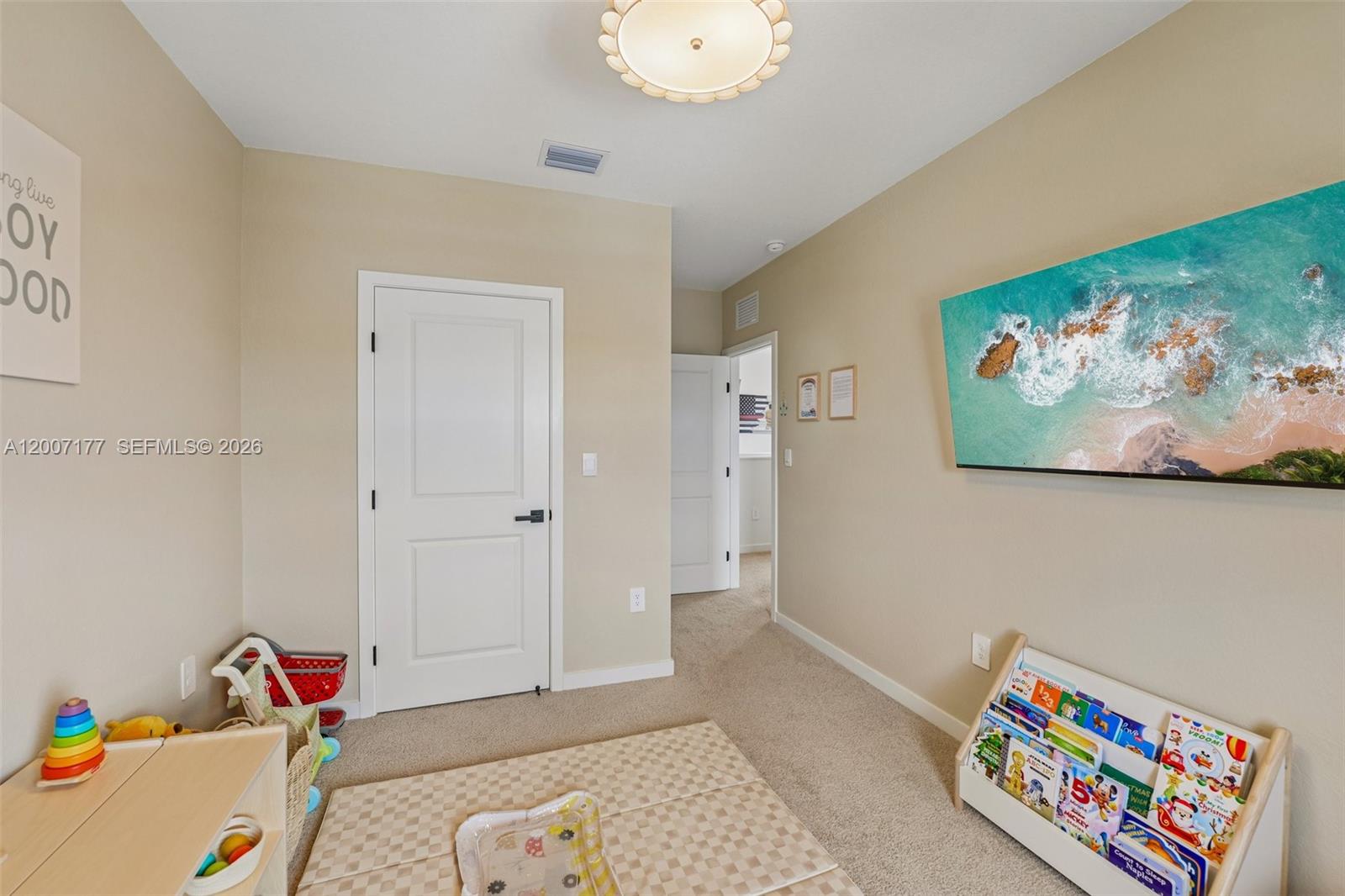 TENNESSEE ESTATES - Residential